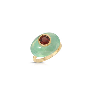 Chalcedony Oval Ring with Garnet